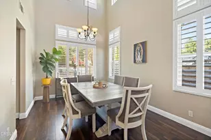 30411 Star Canyon Pl Pl, Castaic, CA 91384 - Photo 7