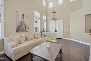 30411 Star Canyon Pl Pl, Castaic, CA 91384 - Photo 5