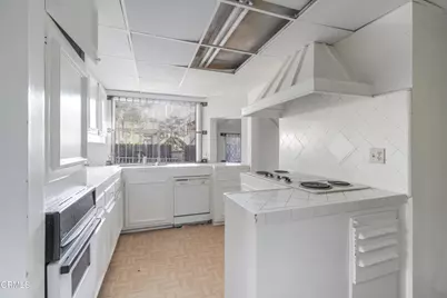 180 W State Street, Pasadena, CA 91105 - Photo 23