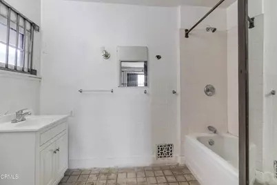 180 W State Street, Pasadena, CA 91105 - Photo 35