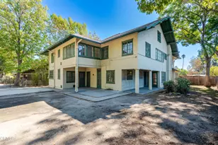 237 W State St, Pasadena, CA 91105 - Photo 53