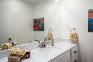 1256 Clubhouse Dr, Pasadena, CA 91105 - Photo 41