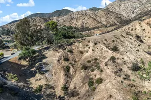 242 Taos Rd, Altadena, CA 91001 - Photo 15