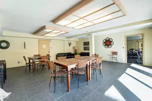 355 S Madison Ave, Pasadena, CA 91101 - Photo 25