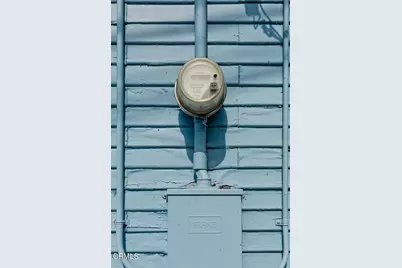 424 W Arbor Vitae Street, Inglewood, CA 90301 - Photo 35