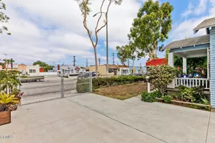 424 W Arbor Vitae St, Inglewood, CA 90301 - Photo 5