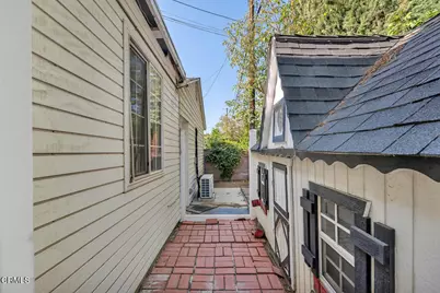 15743 Covello Street, Lake Balboa, CA 91406 - Photo 35