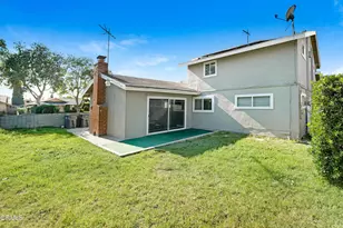 16952 Roa Dr, Carson, CA 90746 - Photo 15