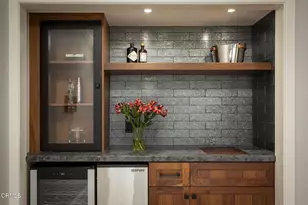 8 Burrell Ln, Rancho Palos Verdes, CA 90275 - Photo 17