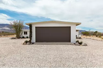 9054 Palomar Trail, Lucerne Valley, CA 92356 - Photo 47
