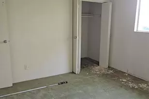 1020 W 42nd Pl, Los Angeles, CA 90037 - Photo 25