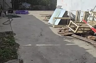 1020 W 42nd Pl, Los Angeles, CA 90037 - Photo 13