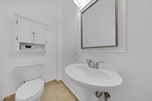 4732 Radford Ave, Valley Village, CA 91607 - Photo 17