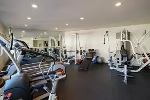 2385 Roscomare Rd, Los Angeles, CA 90077 - Photo 43