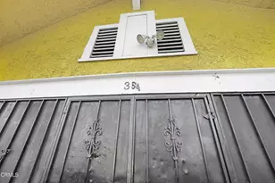 352 W 59th Pl, Los Angeles, CA 90003 - Photo 5