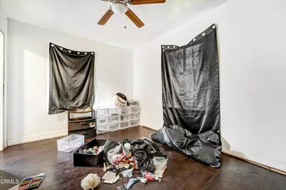 352 W 59th Place, Los Angeles, CA 90003 - Photo 21