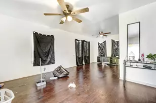 352 W 59th Pl, Los Angeles, CA 90003 - Photo 17