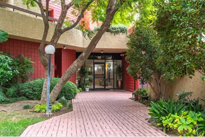 3961 Via Marisol #218, Los Angeles, CA 90042 - Photo 3