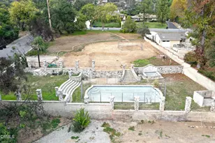 1808 E Altadena Dr, Altadena, CA 91001 - Photo 9