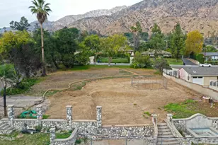 1808 E Altadena Dr, Altadena, CA 91001 - Photo 13