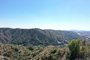 925 Calle Del Pacifico, Glendale, CA 91208 - Photo 29