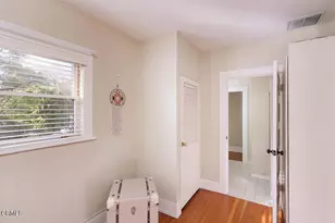 397 S El Molino Ave, Pasadena, CA 91101 - Photo 33