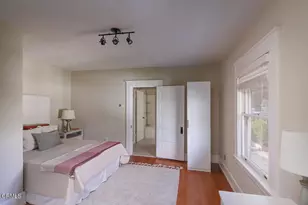 397 S El Molino Ave, Pasadena, CA 91101 - Photo 25