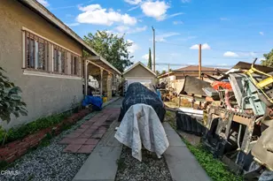 1935 Maine Ave, Long Beach, CA 90806 - Photo 19