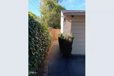 2345 El Sol Avenue, Altadena, CA 91001 - Photo 17