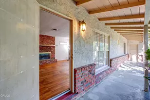 3942 Los Olivos Ln, Glendale, CA 91214 - Photo 5