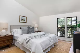 13017 Barto Dr, Granada Hills, CA 91344 - Photo 19