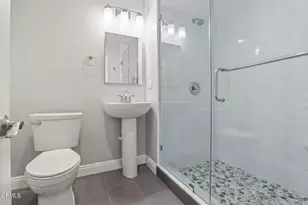 920 Glen Oaks Blvd, Pasadena, CA 91105 - Photo 47