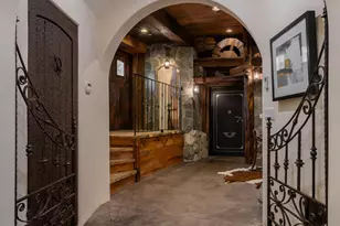 5065 Indianola Way, La Canada Flintridge, CA 91011 - Photo 35