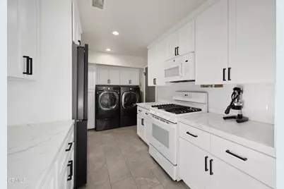 161 S Winton Avenue, La Puente, CA 91744 - Photo 17