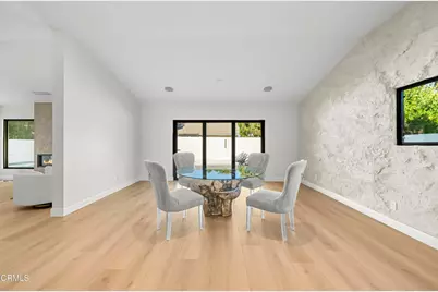 14145 Weddington Street, Sherman Oaks, CA 91401 - Photo 19