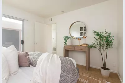 17516 Via Calma #39, Tustin, CA 92780 - Photo 21