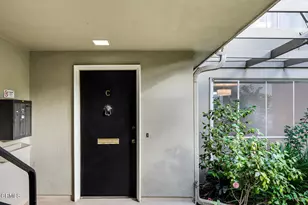 938 S Orange Grove Blvd, Pasadena, CA 91105 - Photo 3