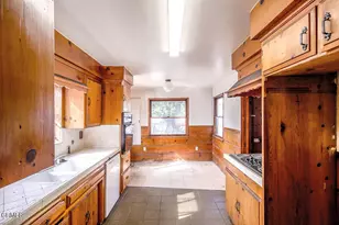 3908 Park Pl, La Crescenta, CA 91214 - Photo 17