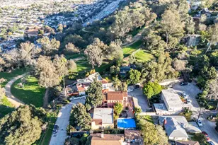 2309 Vista Gordo Dr, Los Angeles, CA 90026 - Photo 17