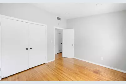 17149 Bullock Street, Los Angeles, CA 91316 - Photo 25