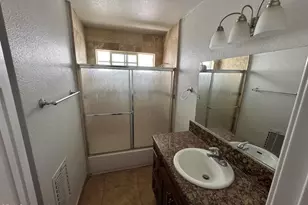 15624 Vanowen St, Los Angeles, CA 91406 - Photo 7