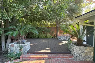 1920 N Altadena Dr, Pasadena, CA 91107 - Photo 23