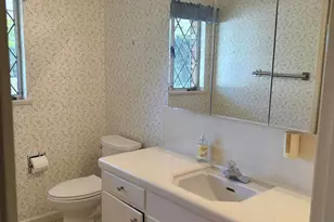 1920 N Altadena Dr, Pasadena, CA 91107 - Photo 13