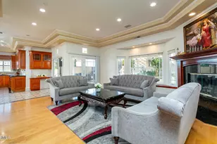 1075 E Tujunga Ave, Burbank, CA 91501 - Photo 17