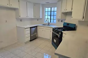 8541 Creekside Pl, Rancho Cucamonga, CA 91730 - Photo 13