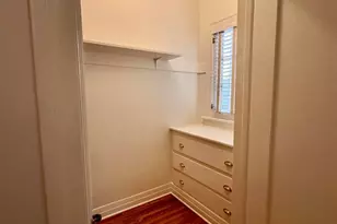 588 S Mentor Ave, Pasadena, CA 91106 - Photo 13