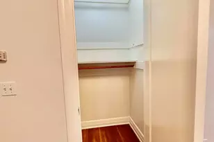 588 S Mentor Ave, Pasadena, CA 91106 - Photo 23