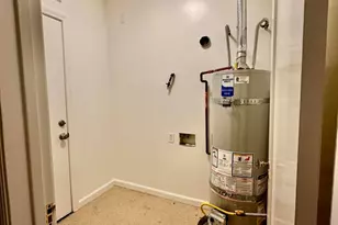 588 S Mentor Ave, Pasadena, CA 91106 - Photo 25