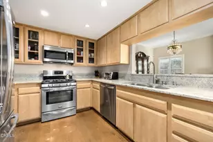 484 S Euclid, Pasadena, CA 91101 - Photo 7