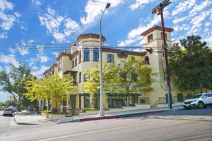 985 N Michillinda Ave, Pasadena, CA 91107 - Photo 3